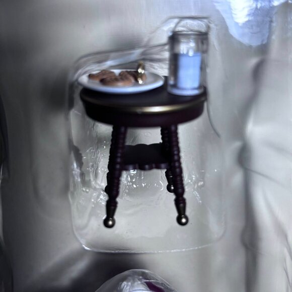 Hallmark Keepsake 2002 “Santa’s Big Night” – KOC Club 4-Piece Set (QXC2002) with - Picture 7 of 11